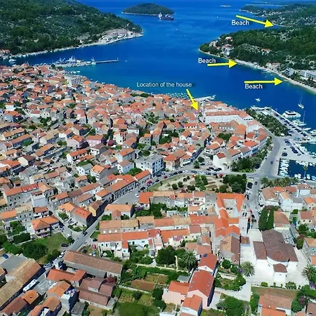 Vila Mila * Vela Luka